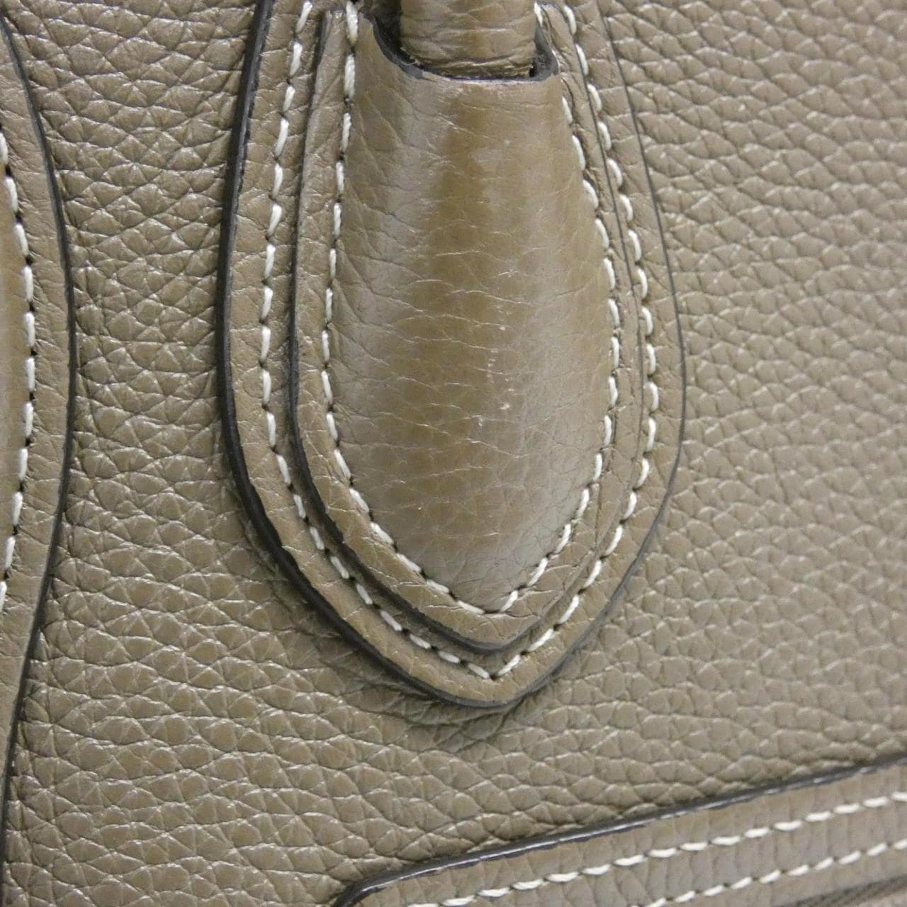 セリーヌ ラゲージ ナノ ショッパー 189243DRU バッグ