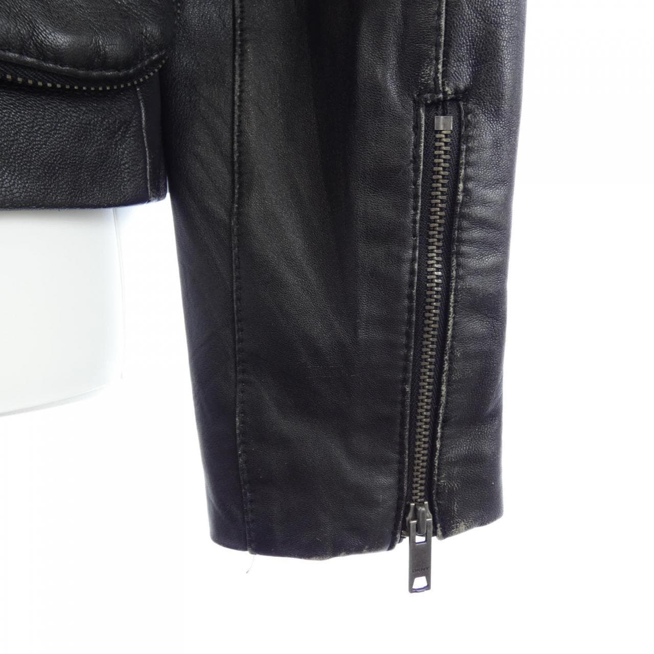 ダナキャランニューヨーク DKNY レザージャケット