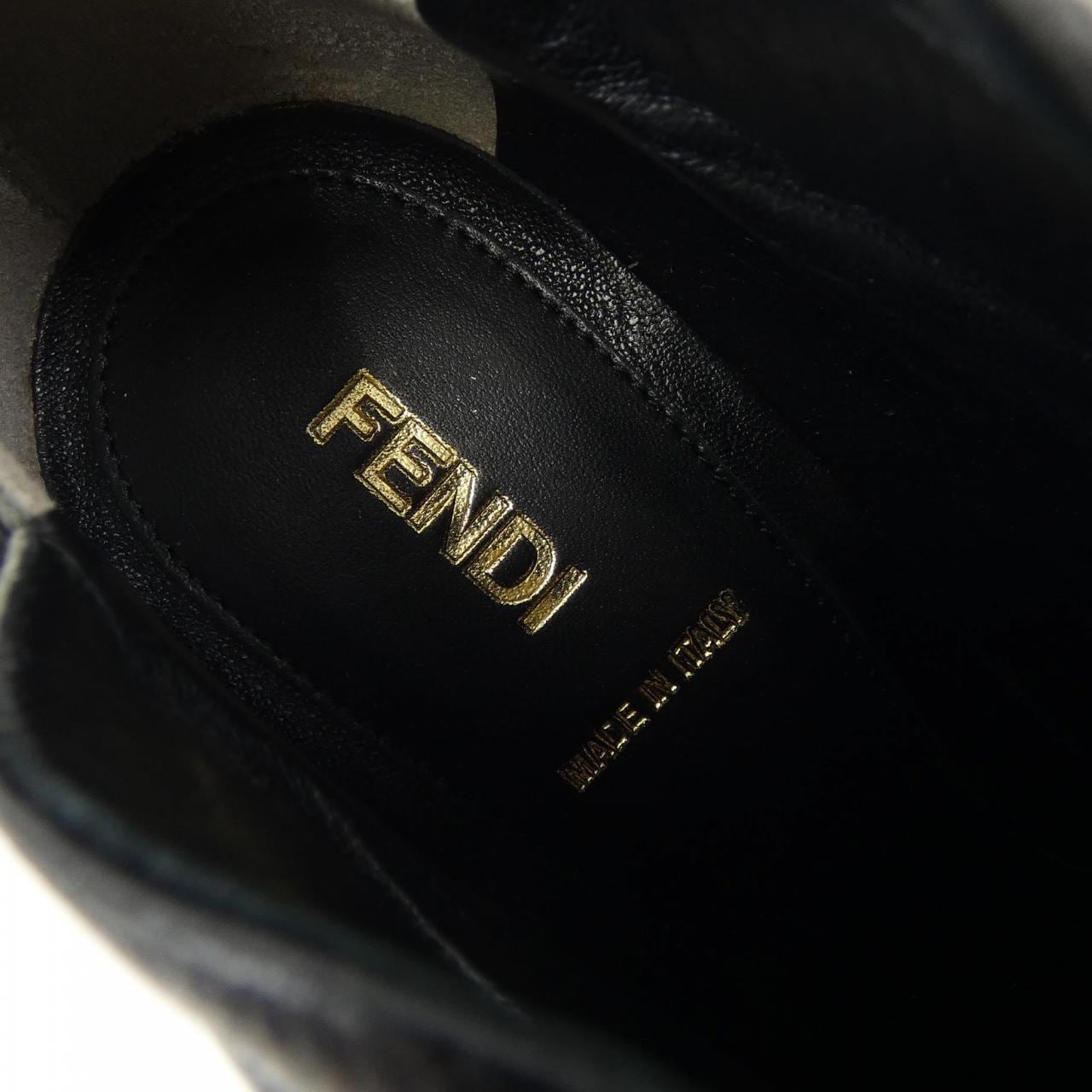 フェンディ FENDI ブーティー