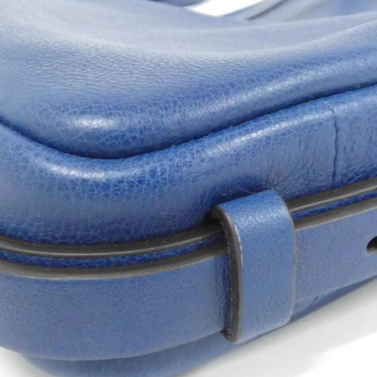 フェンディ SIMPLY 8BR829 AS7A ショルダーバッグ