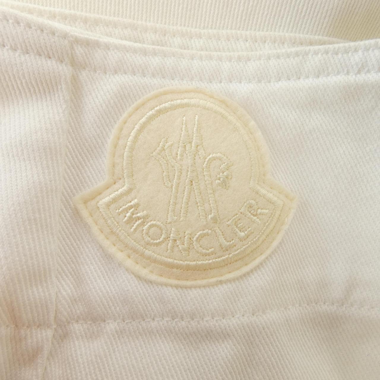 モンクレール MONCLER E20932520200 V0052 スカート