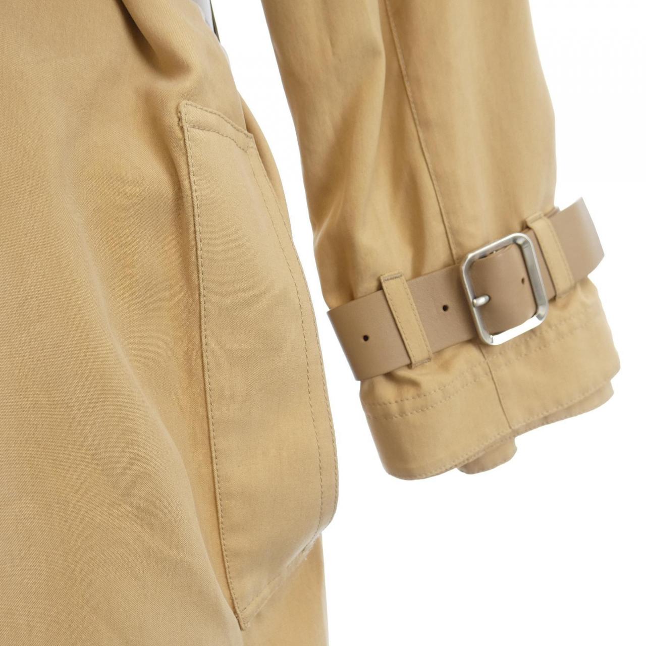 サルヴァトーレフェラガモ SALVATORE FERRAGAMO コート