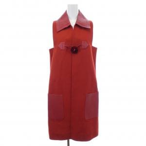 フェンディ FENDI FF8077 Z2R ベスト