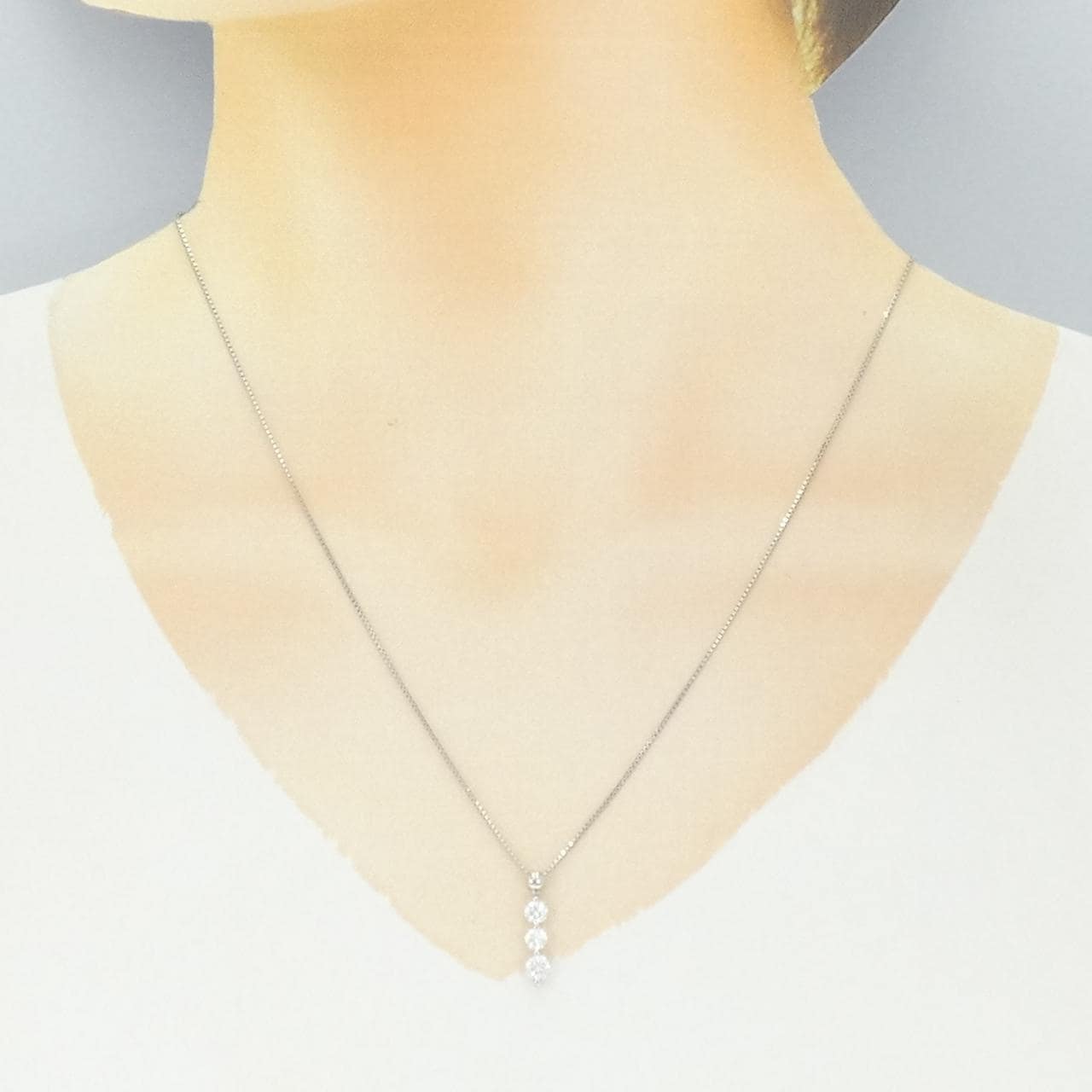 PT900/PT850 スリーストーン ダイヤモンド ネックレス 0.501CT