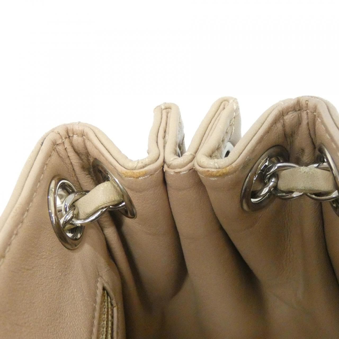 シャネル ショルダーバッグ