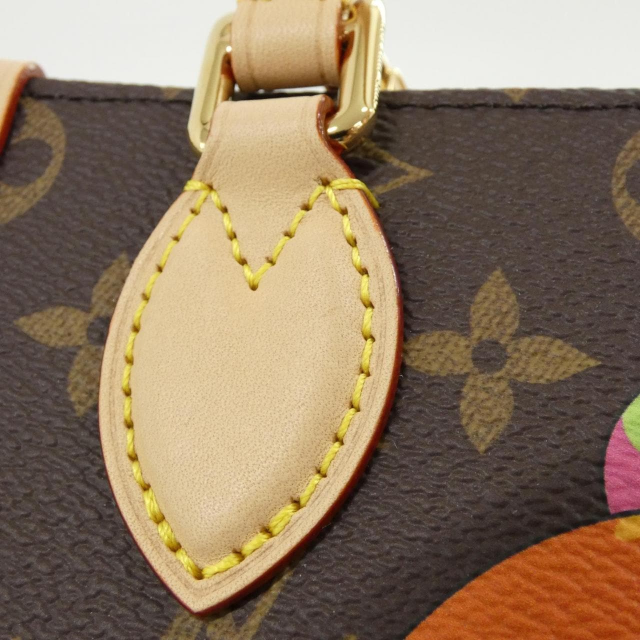 ルイヴィトン モノグラム(LV×TM) オンザゴーBB M13668 バッグ