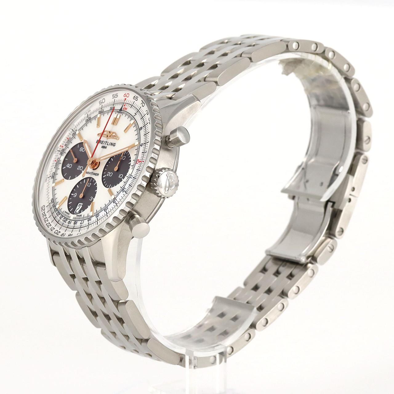 【新品】ブライトリング ナビタイマーB01クロノグラフ41 AB0139/AB0139211A1A1 SS 自動巻