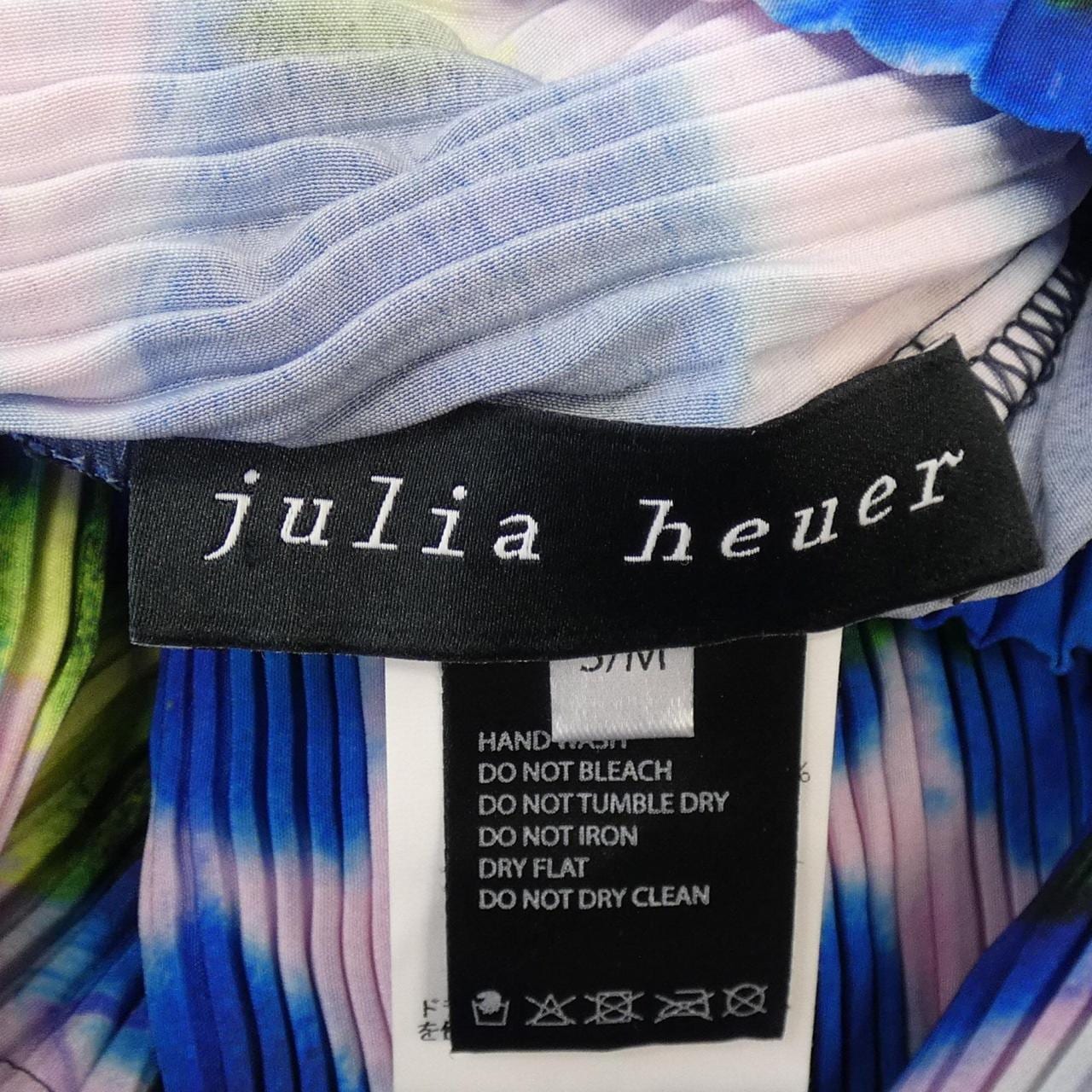 julia heuer パンツ