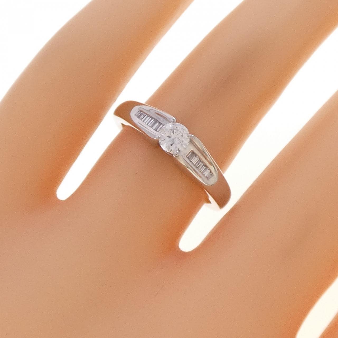PT900 ダイヤモンド リング 0.21CT