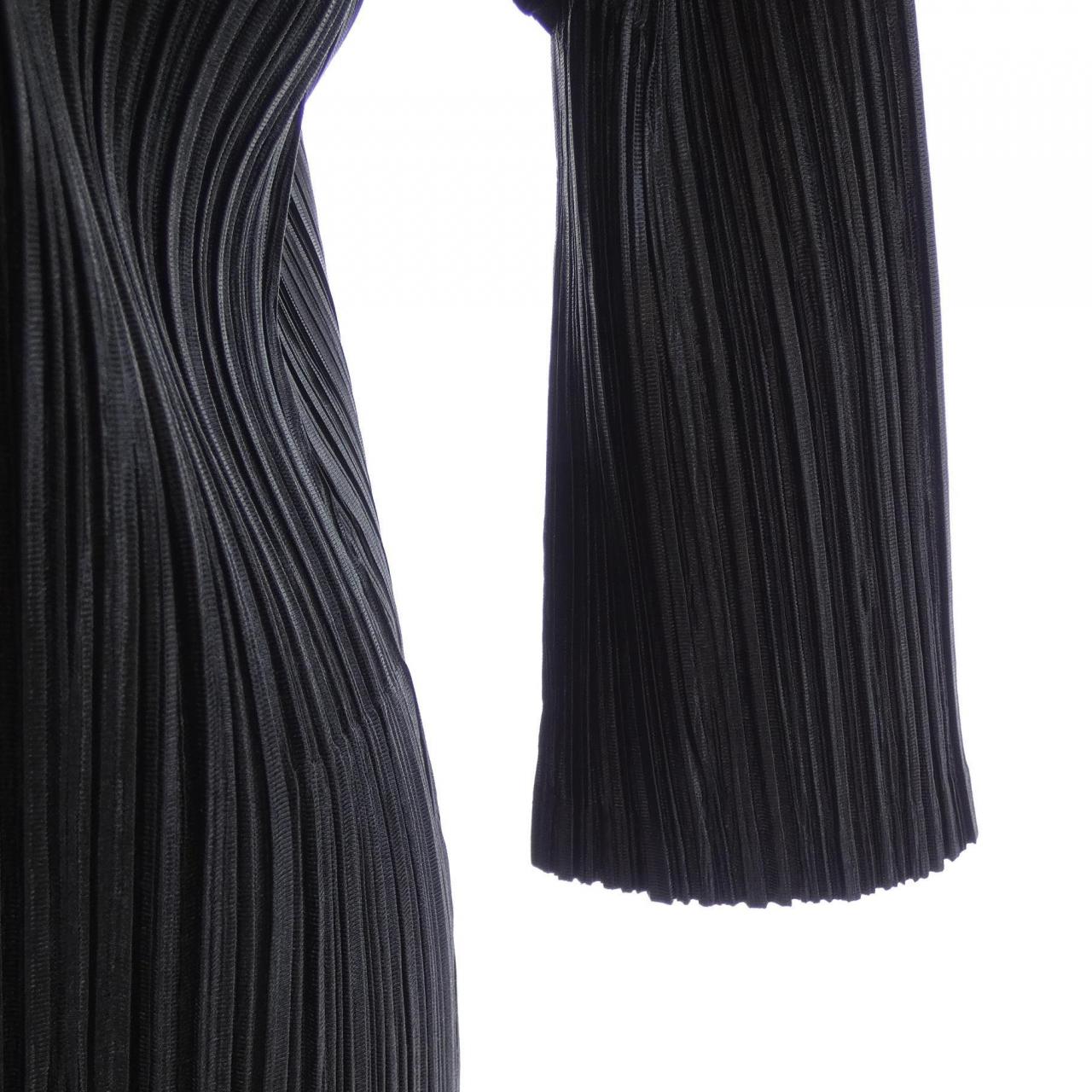 プリーツプリーズ PLEATS PLEASE PP33-JK208 トップス