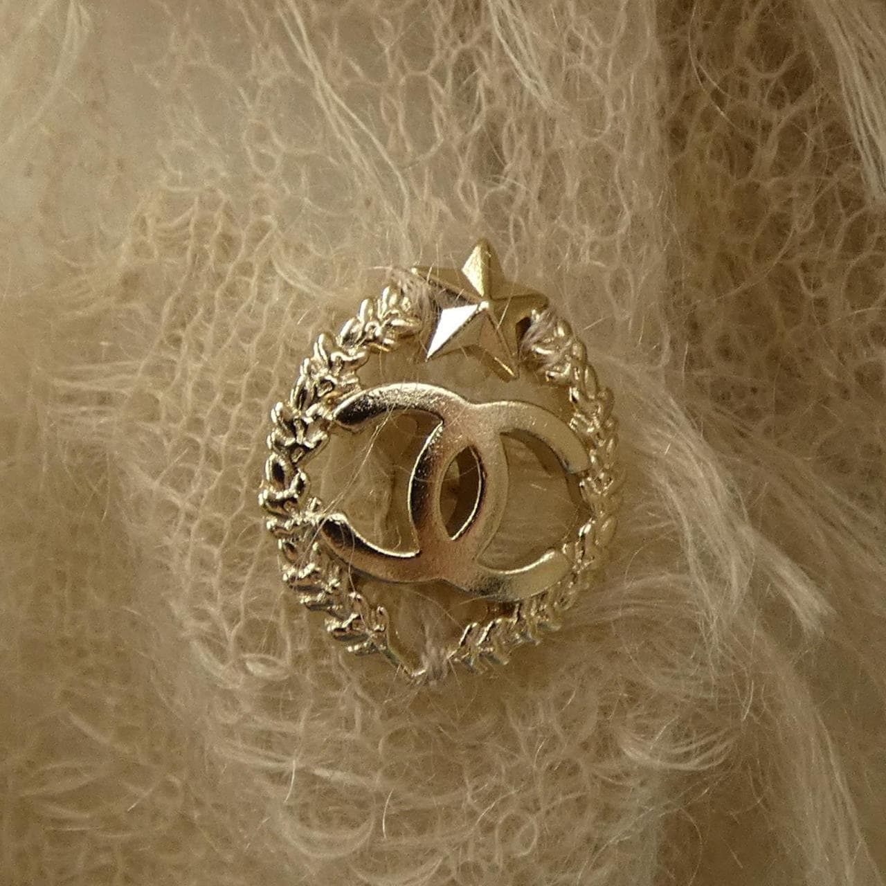 シャネル CHANEL P36106K02143 09A カーディガン