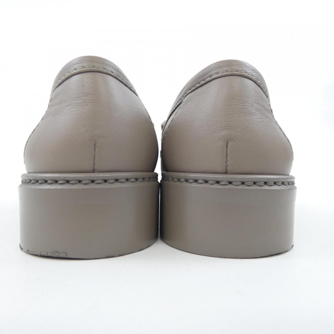 シャネル CHANEL ターンロック モカシン G45474B15482 シューズ