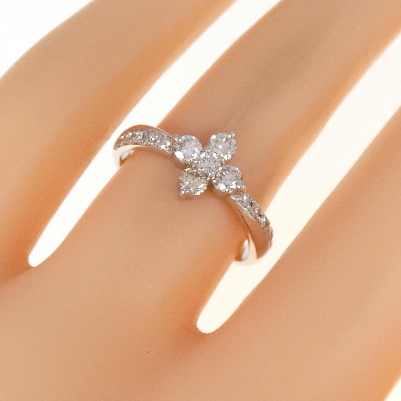 【新品】PT950 ダイヤモンド リング 0.50CT