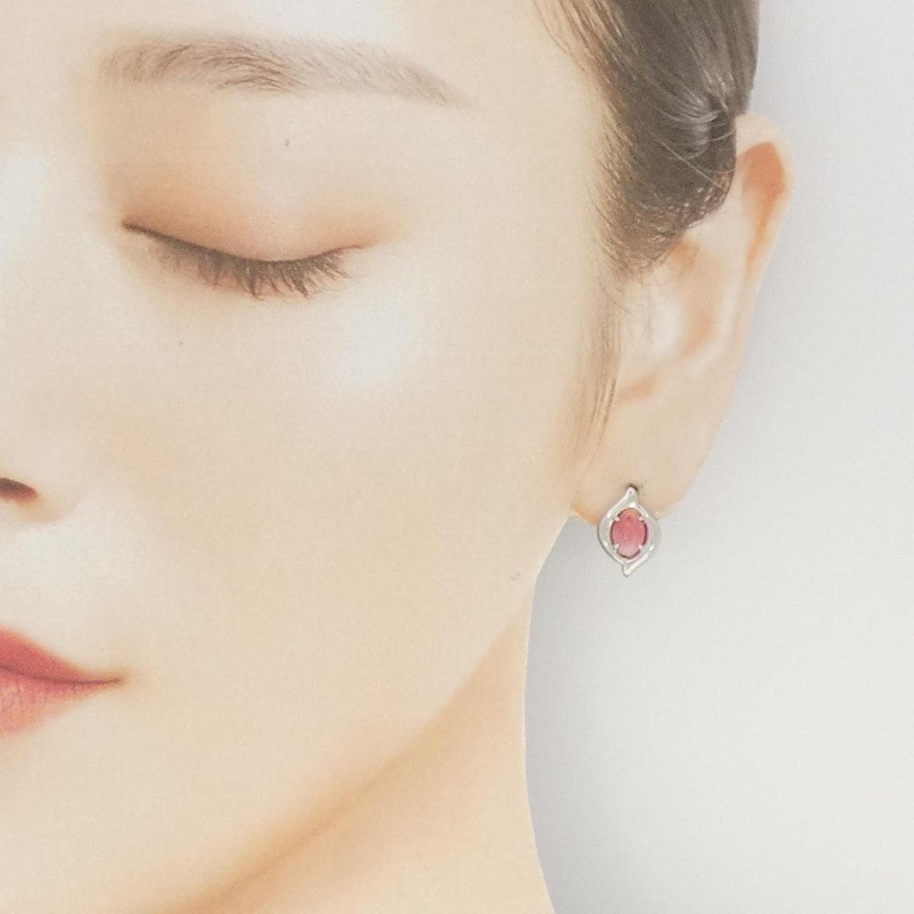 PT900 コンクパール ピアス 1.81CT