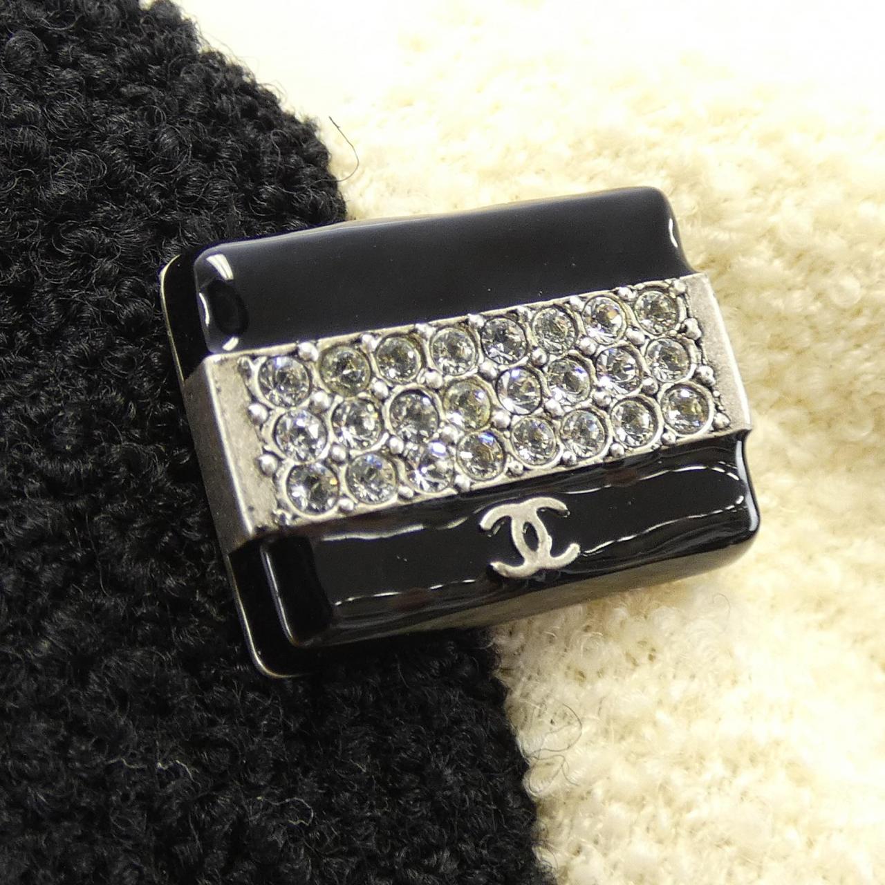 シャネル CHANEL P42631V18196 カーディガン