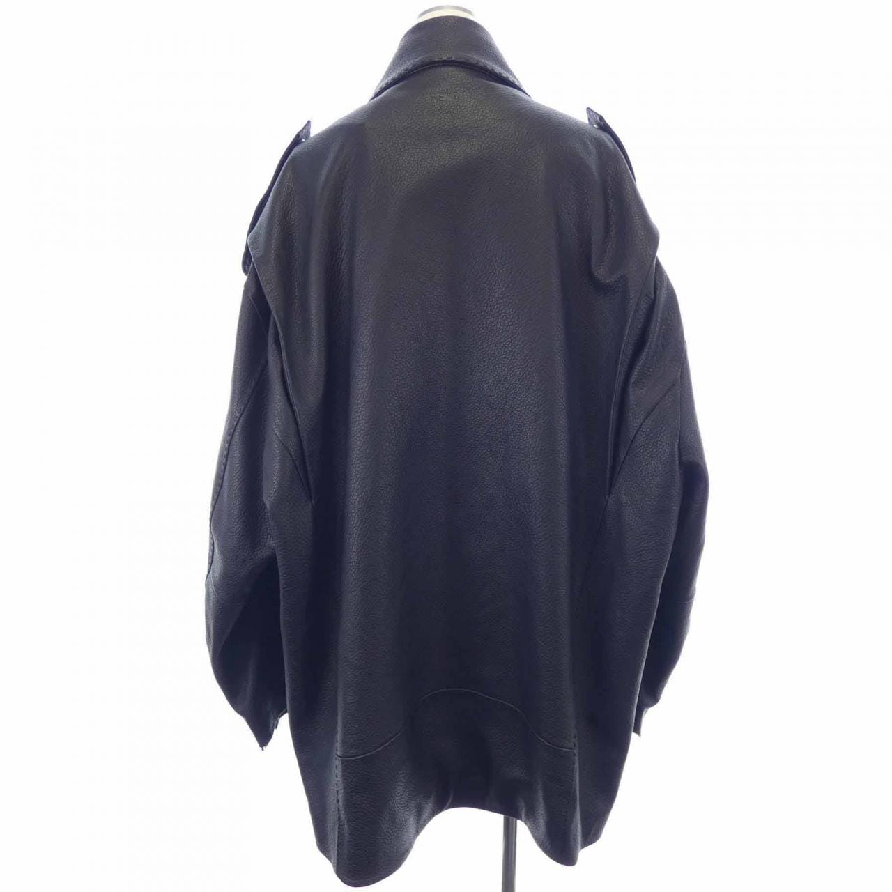 フェンディ FENDI FPJ106 APRQ レザーライダースジャケット