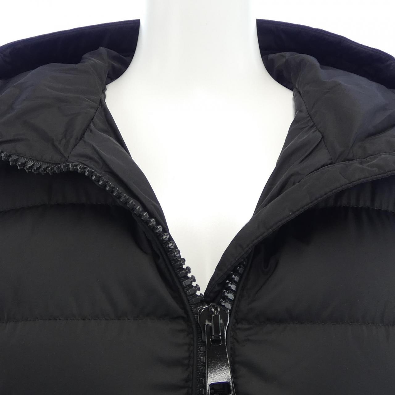 モンクレール MONCLER TALEVE ダウンコート