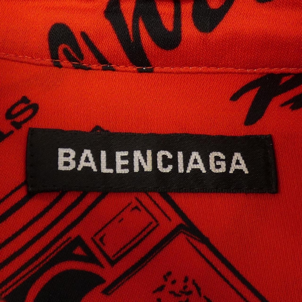 バレンシアガ BALENCIAGA 595250 TGLC4 S／Sシャツ