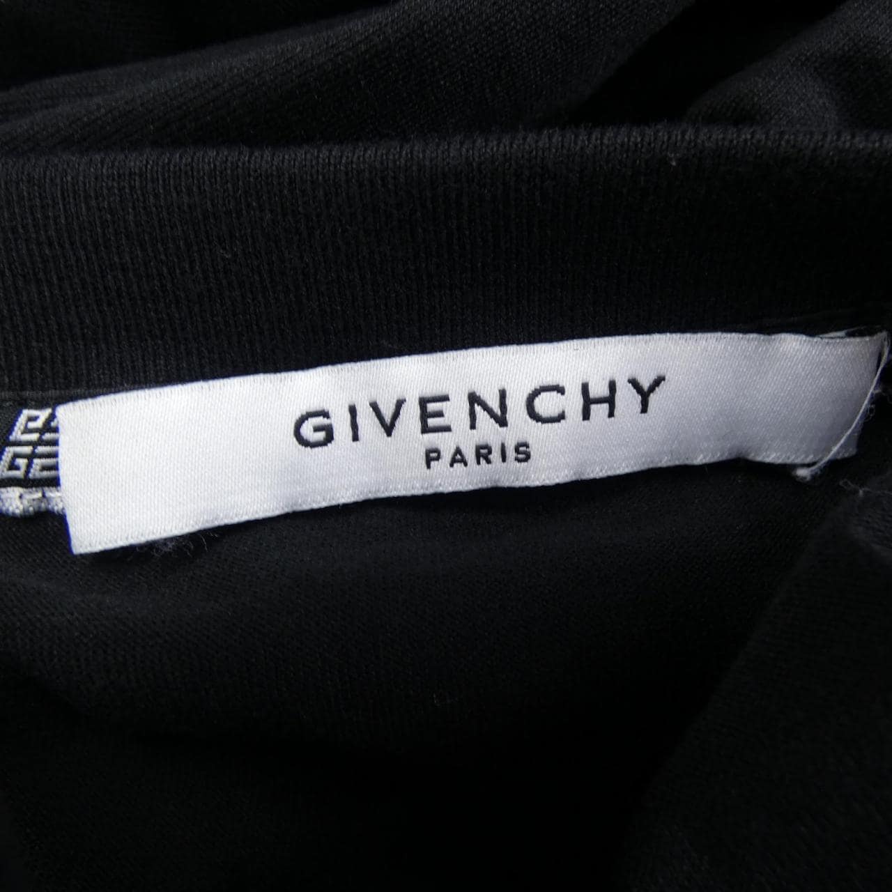 ジバンシー GIVENCHY BM70K93002 Tシャツ