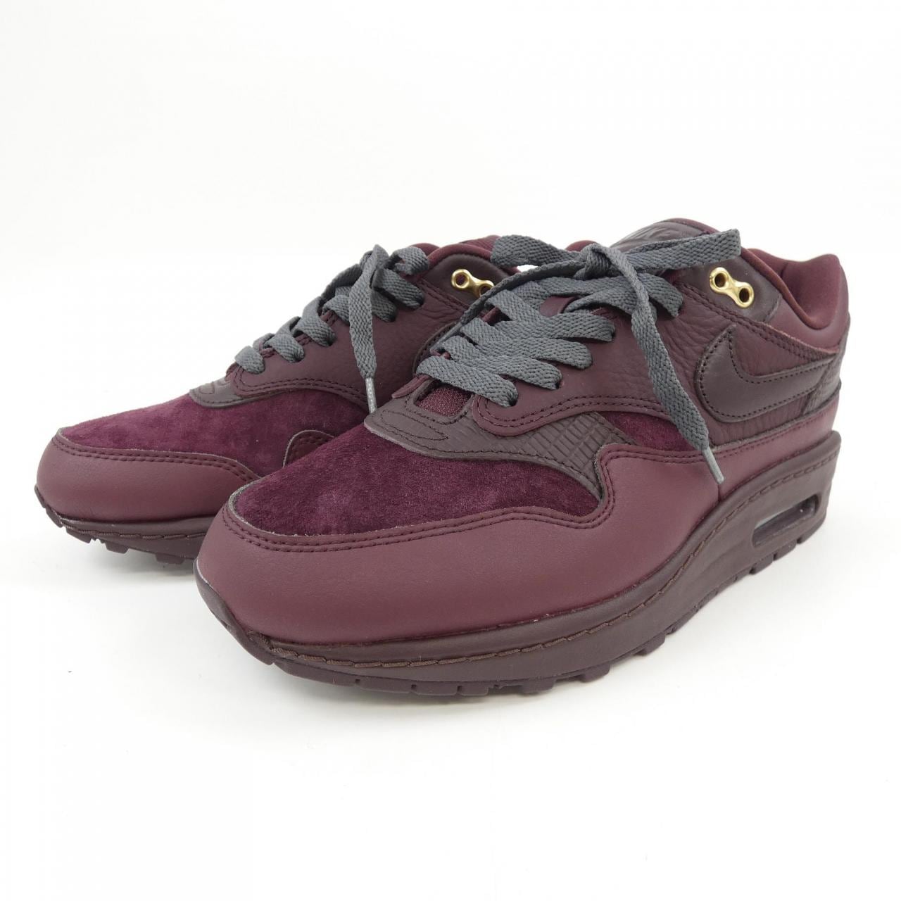 ナイキ NIKE スニーカー
