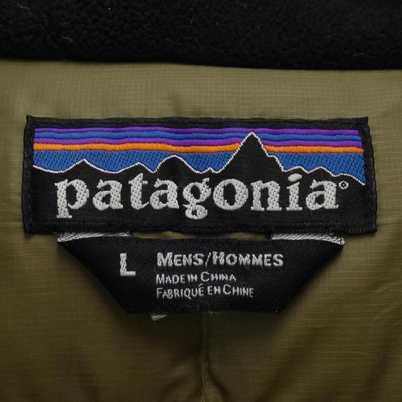 パタゴニア PATAGONIA 28471FA12 ダウンジャケット