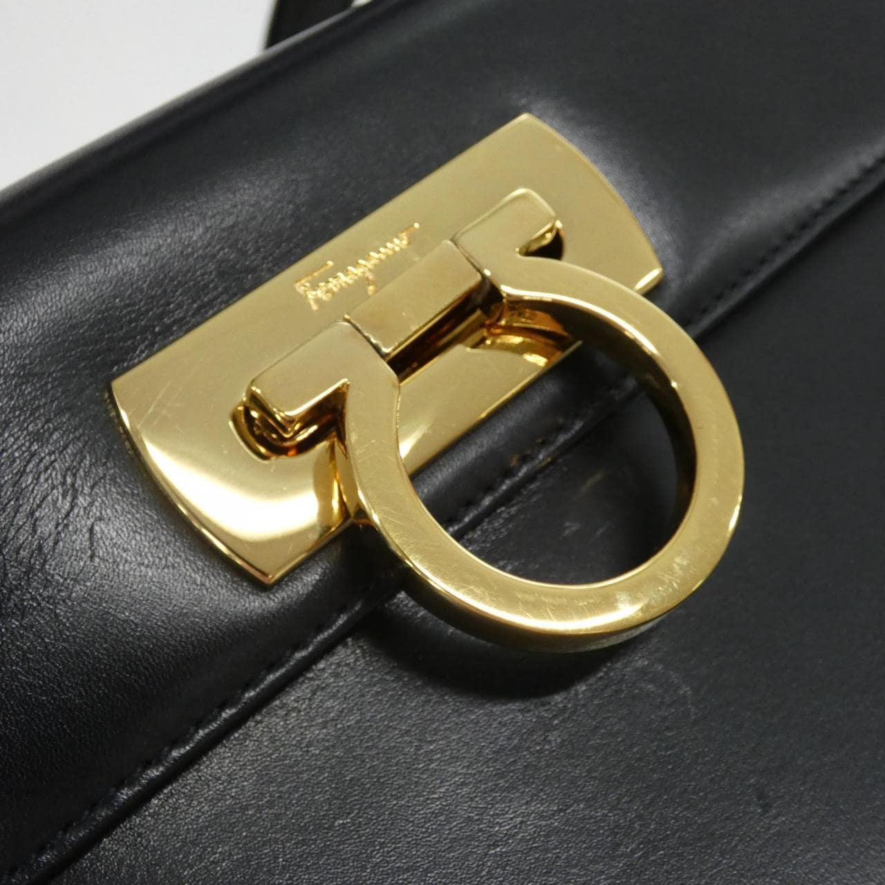 [vintage] SALVATORE FERRAGAMO 21 2181 包