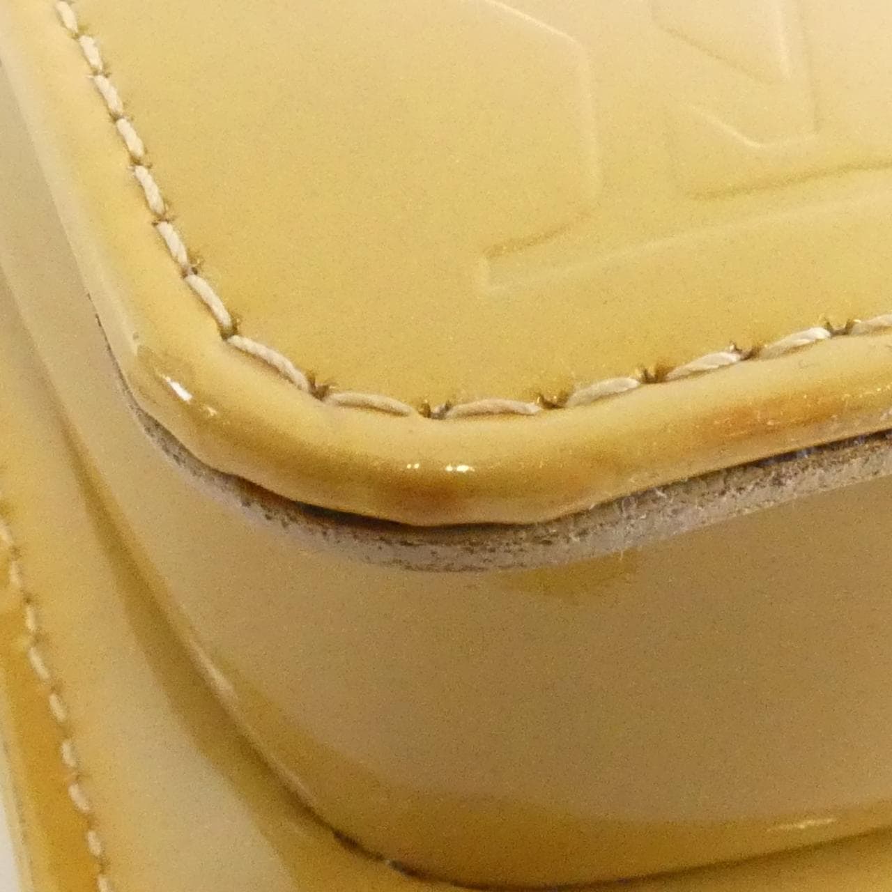 ルイヴィトン ヴェルニ(フラワー) フラワー レキシントン M92246 アクセサリーポーチ