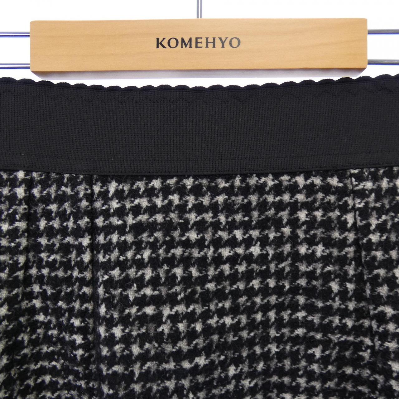 ドルチェアンドガッバーナ DOLCE&GABBANA F4AQ0T/FMMEZ スカート