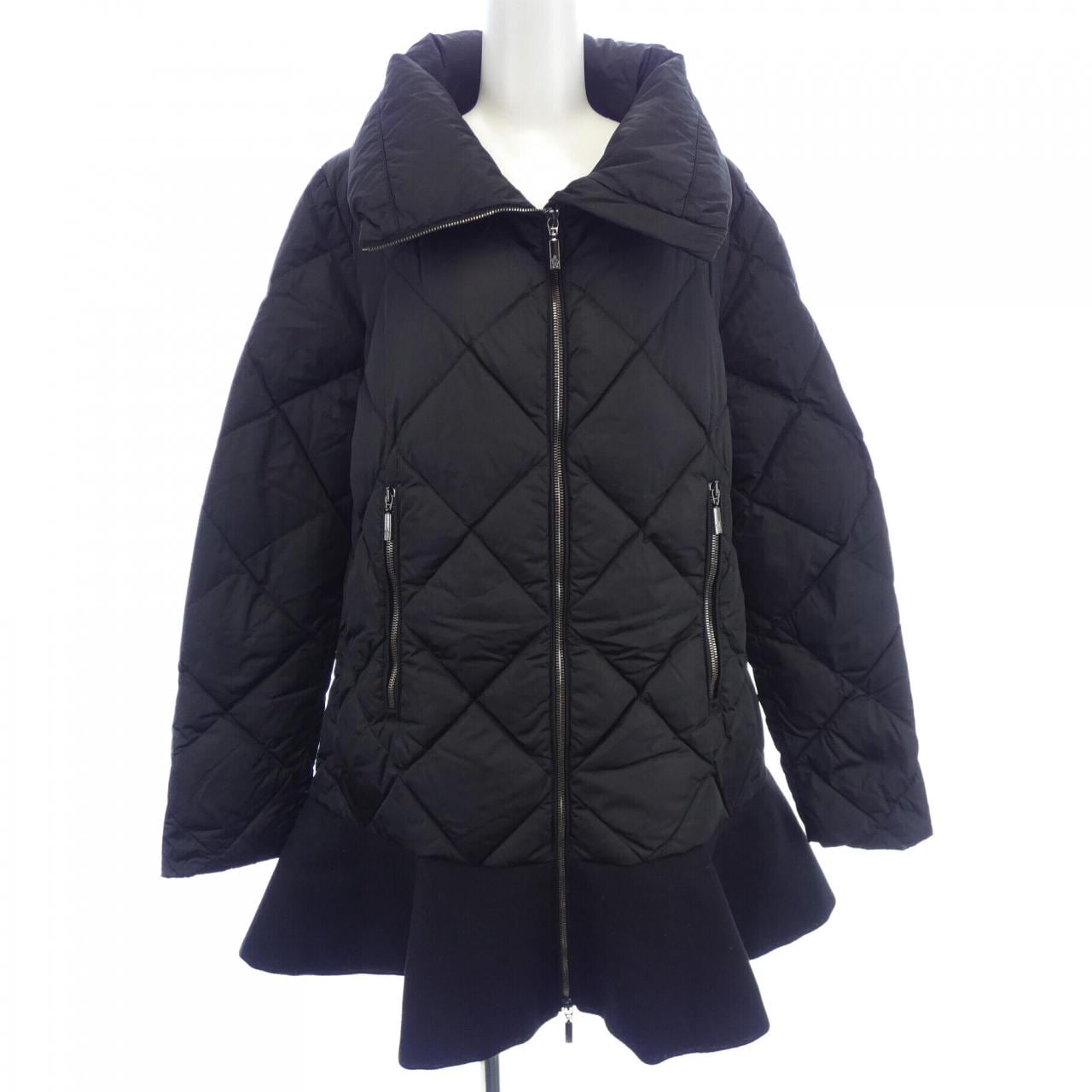 モンクレール MONCLER ダウンコート