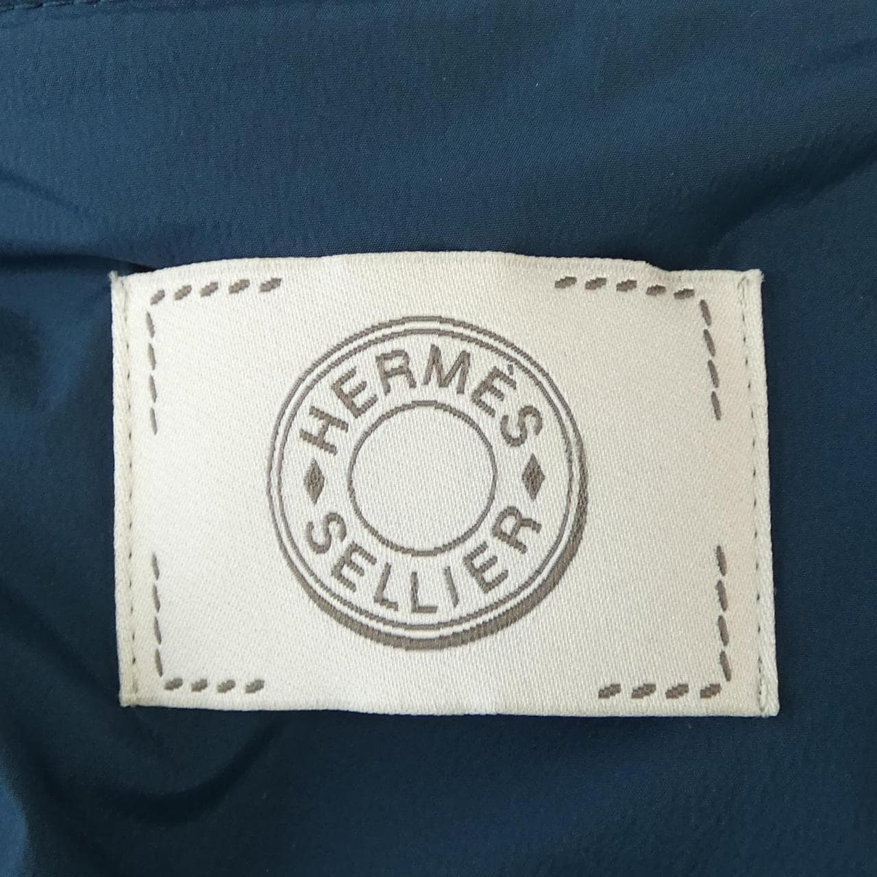エルメス HERMES ダウンジャケット