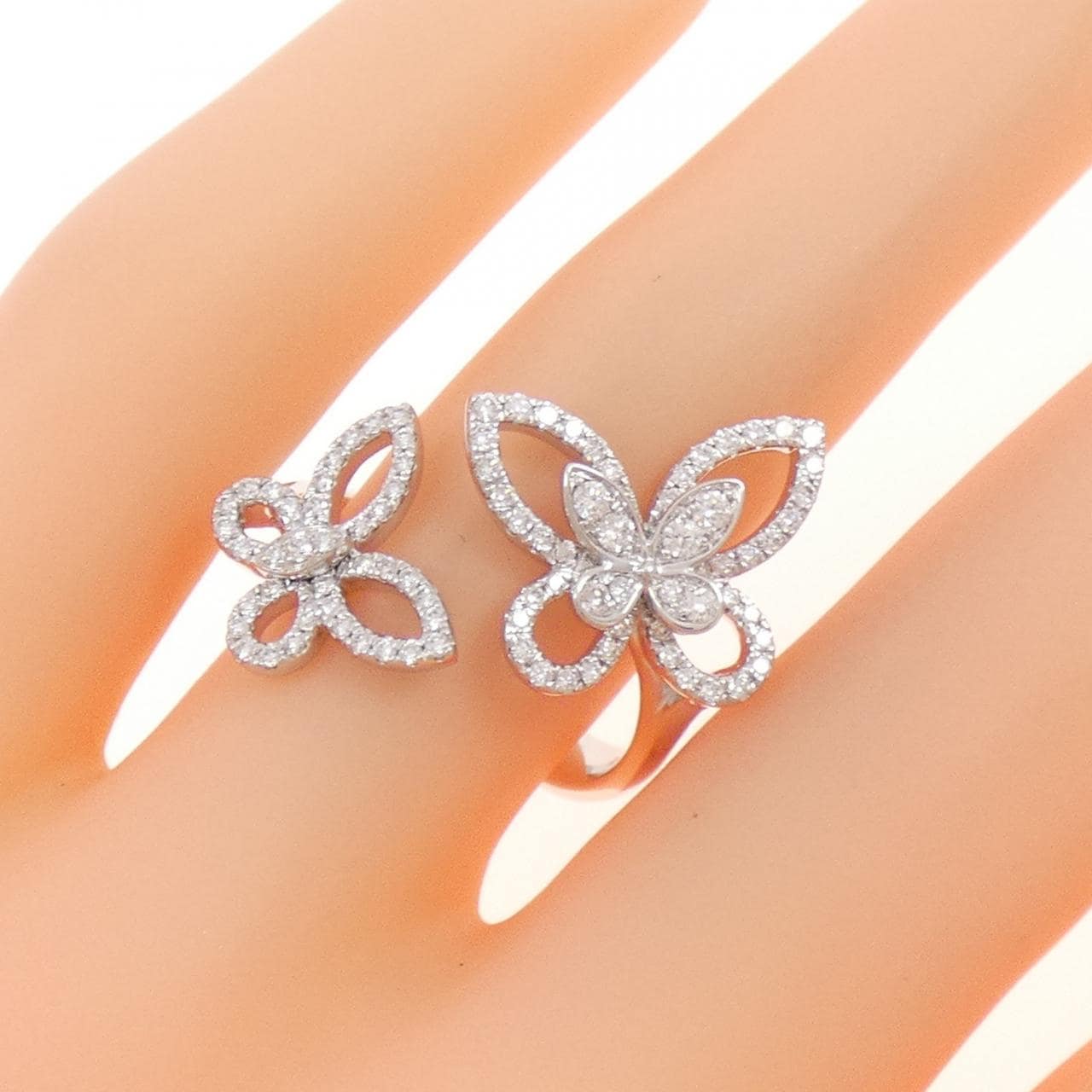 Graff Double Butterfly Silhouette Ring