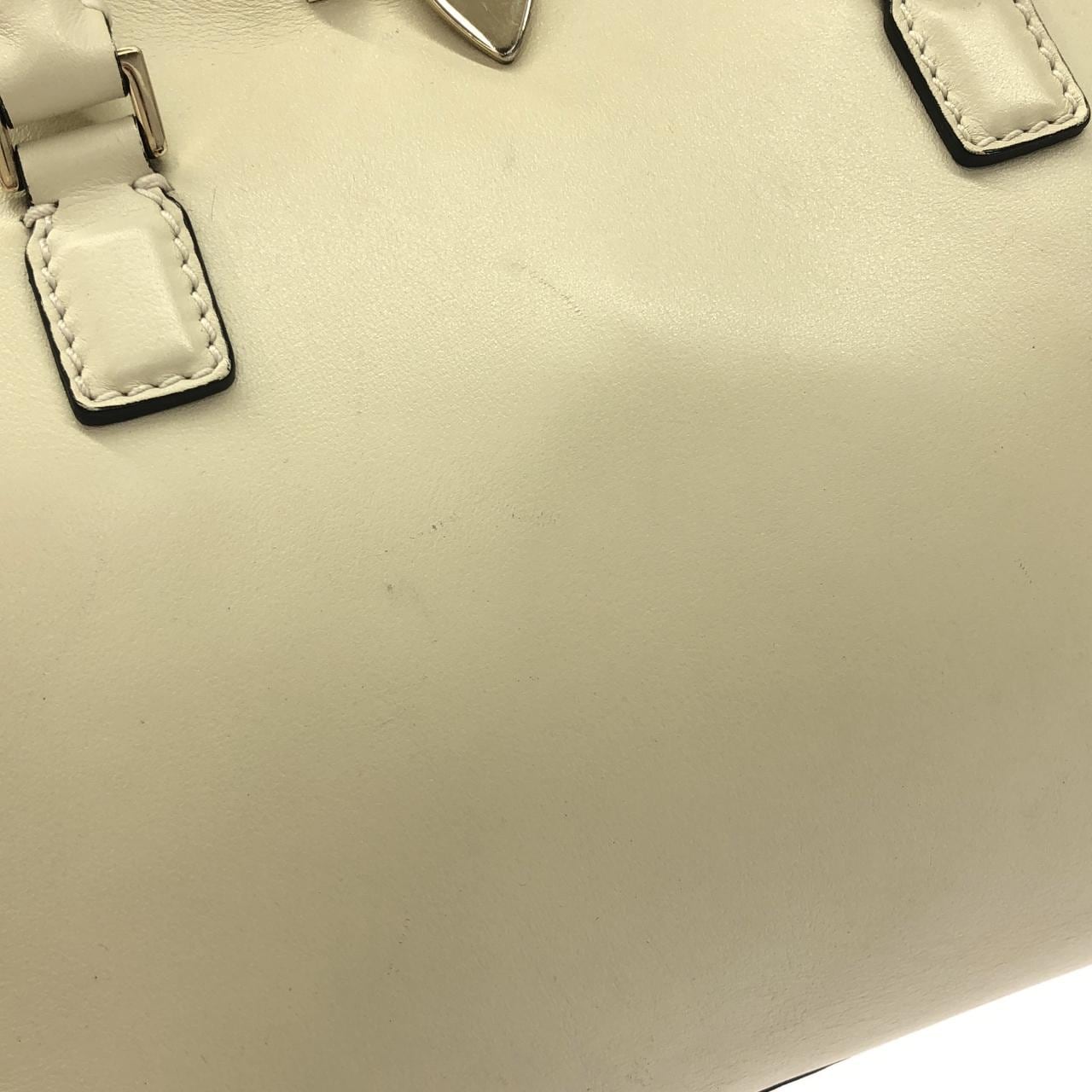 ヴァレンティノガラヴァーニ BG-Z540B0L2 バッグ