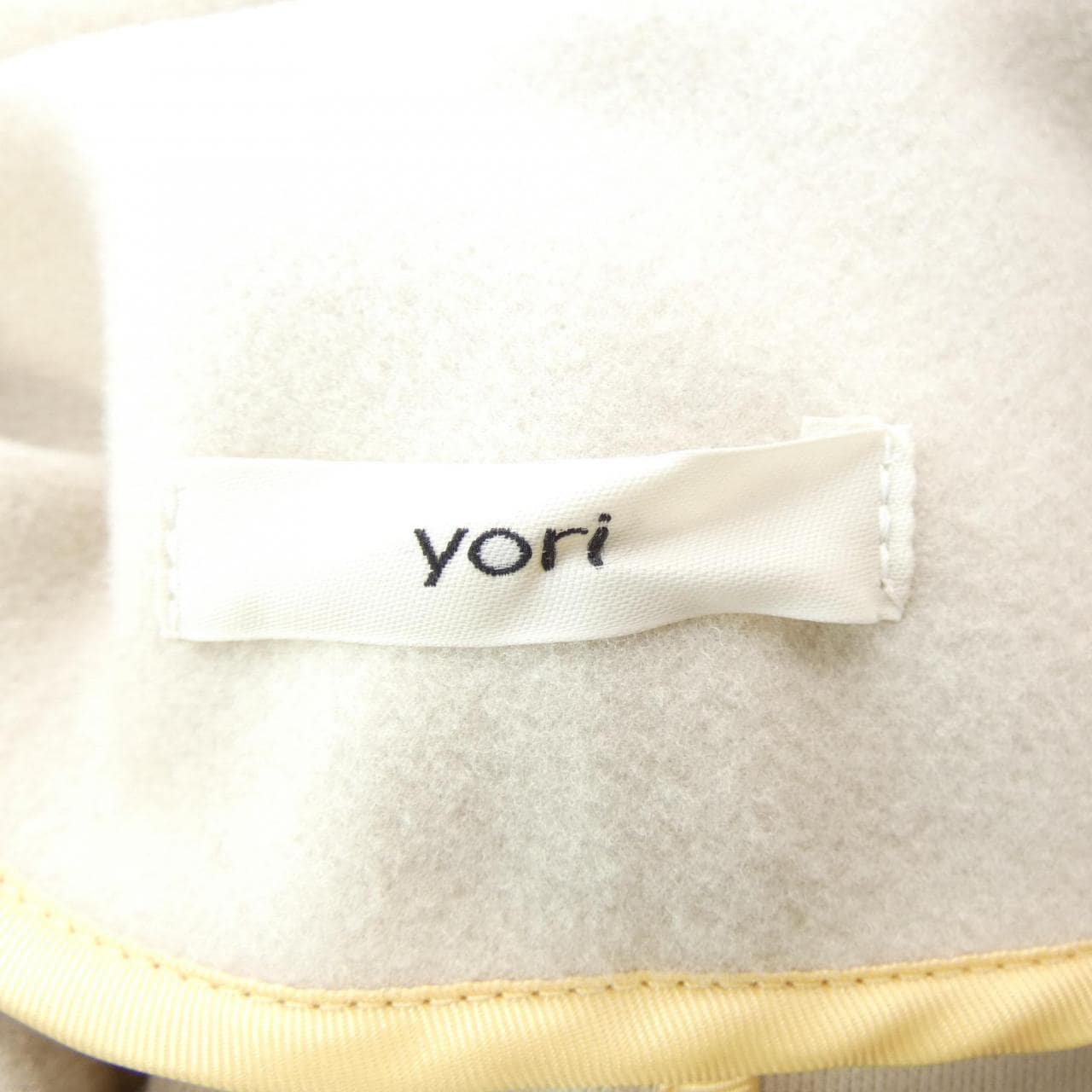 ヨリ yori ジャケット