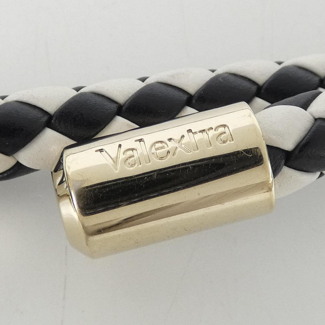 瓦萊克斯特拉VALEXTRA STRAP