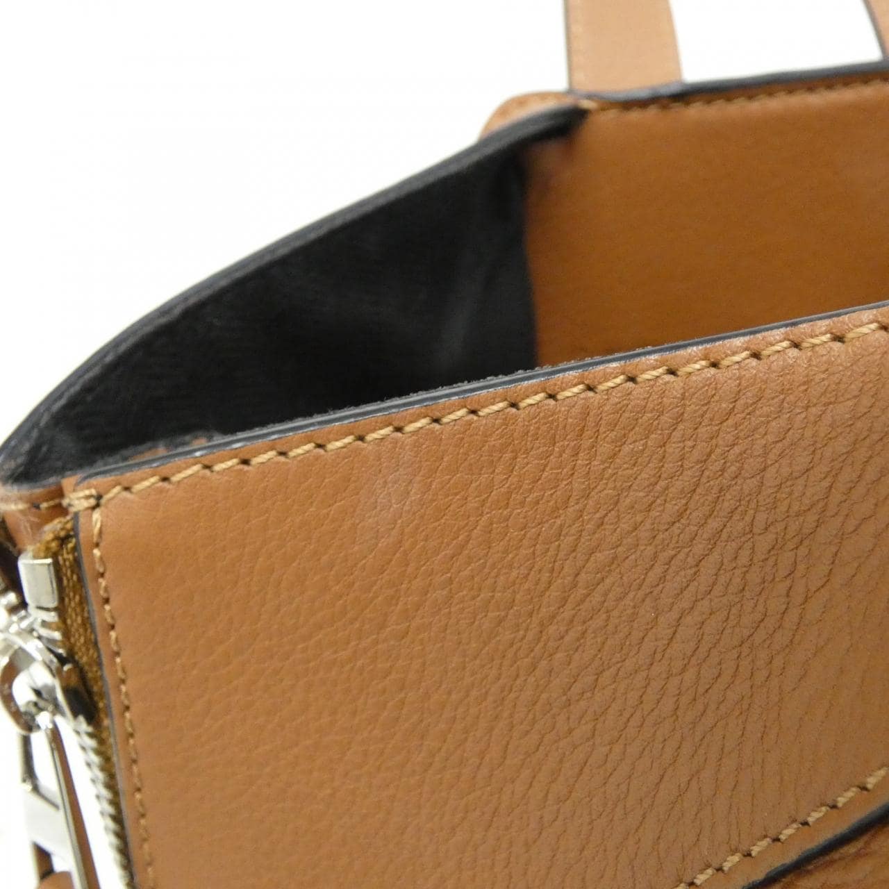 ロエベ ハンモック コンパクト A538H13X10 ショルダーバッグ