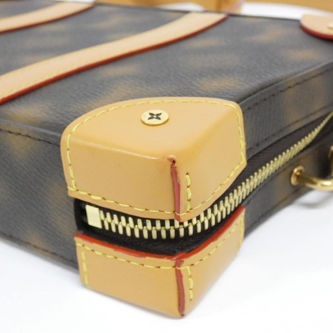 ルイヴィトン ディス イズ ノット モノグラム ソフトトランク M81580 ショルダーバッグ