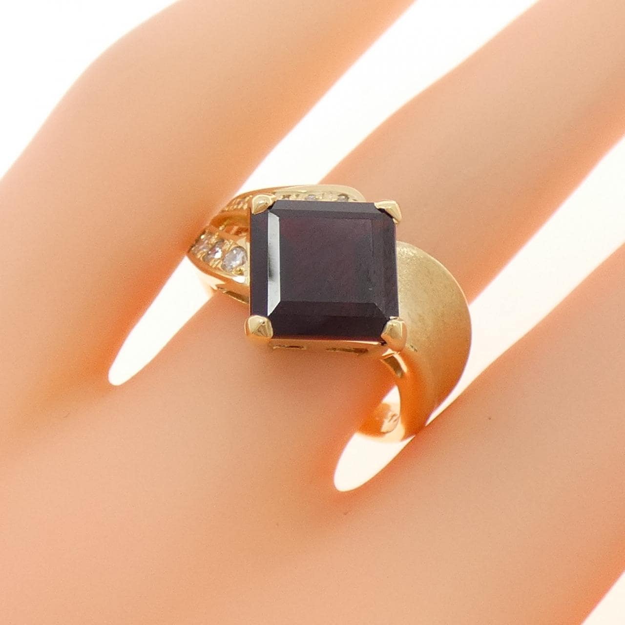 K18YG ガーネット リング 4.74CT