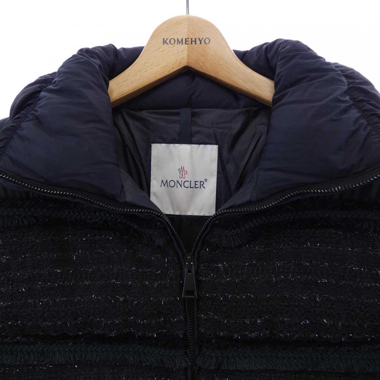 モンクレール MONCLER AUCUN ダウンジャケット