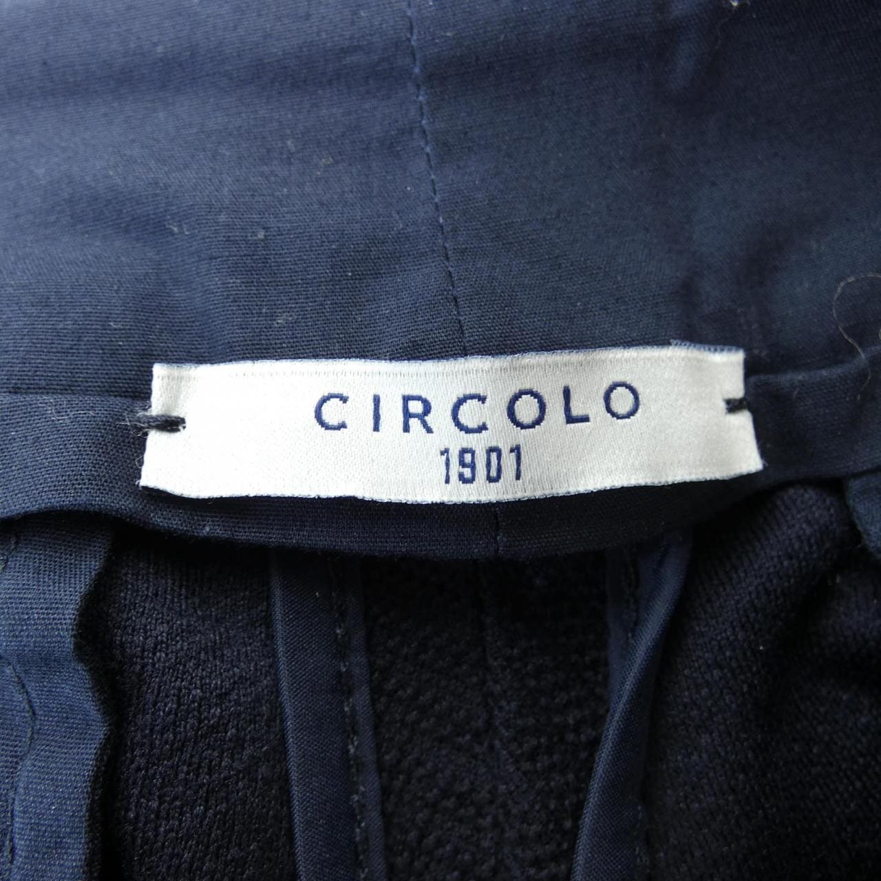 チルコロ 1901 CIRCOLO 1901 パンツ
