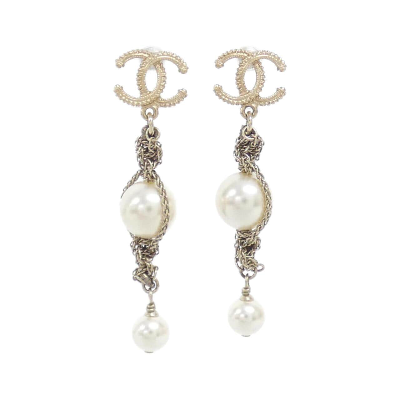 シャネル ピアス