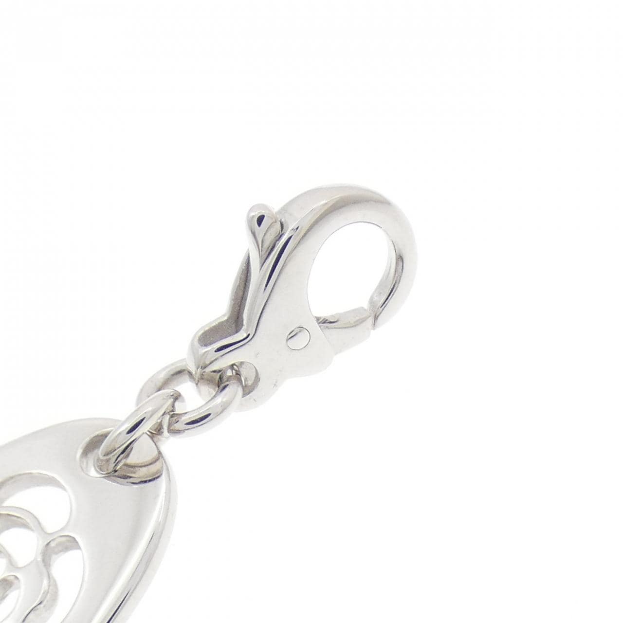 CHANEL camellia charm