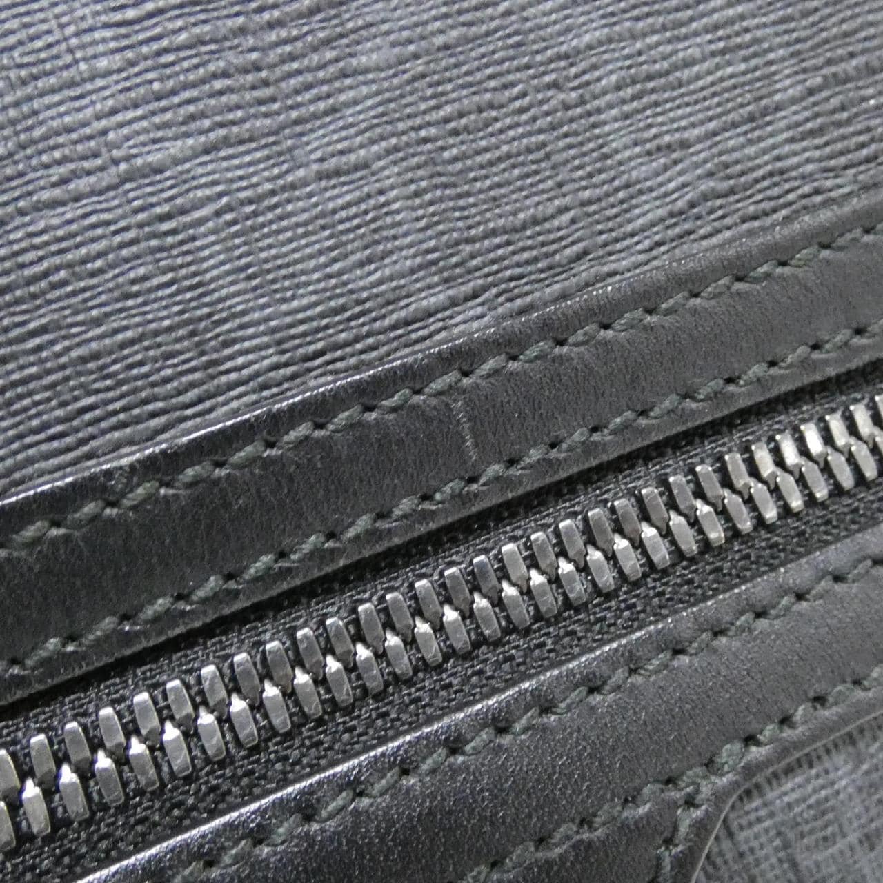 グッチ 322279 KHN7R ショルダーバッグ