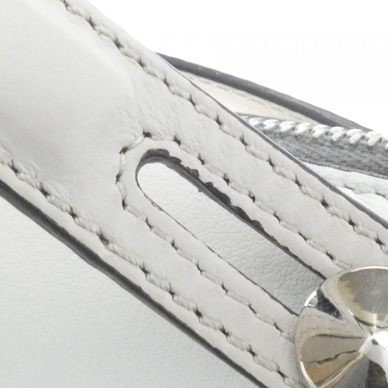 フェンディ バイ ザ ウェイ 8BL124 Z1D バッグ