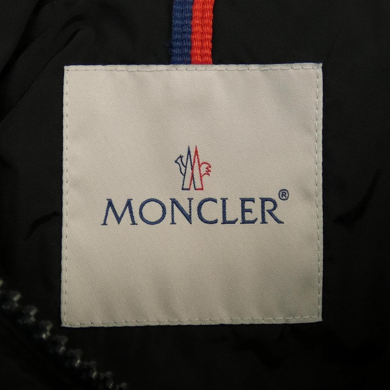 モンクレール MONCLER ダウンコート