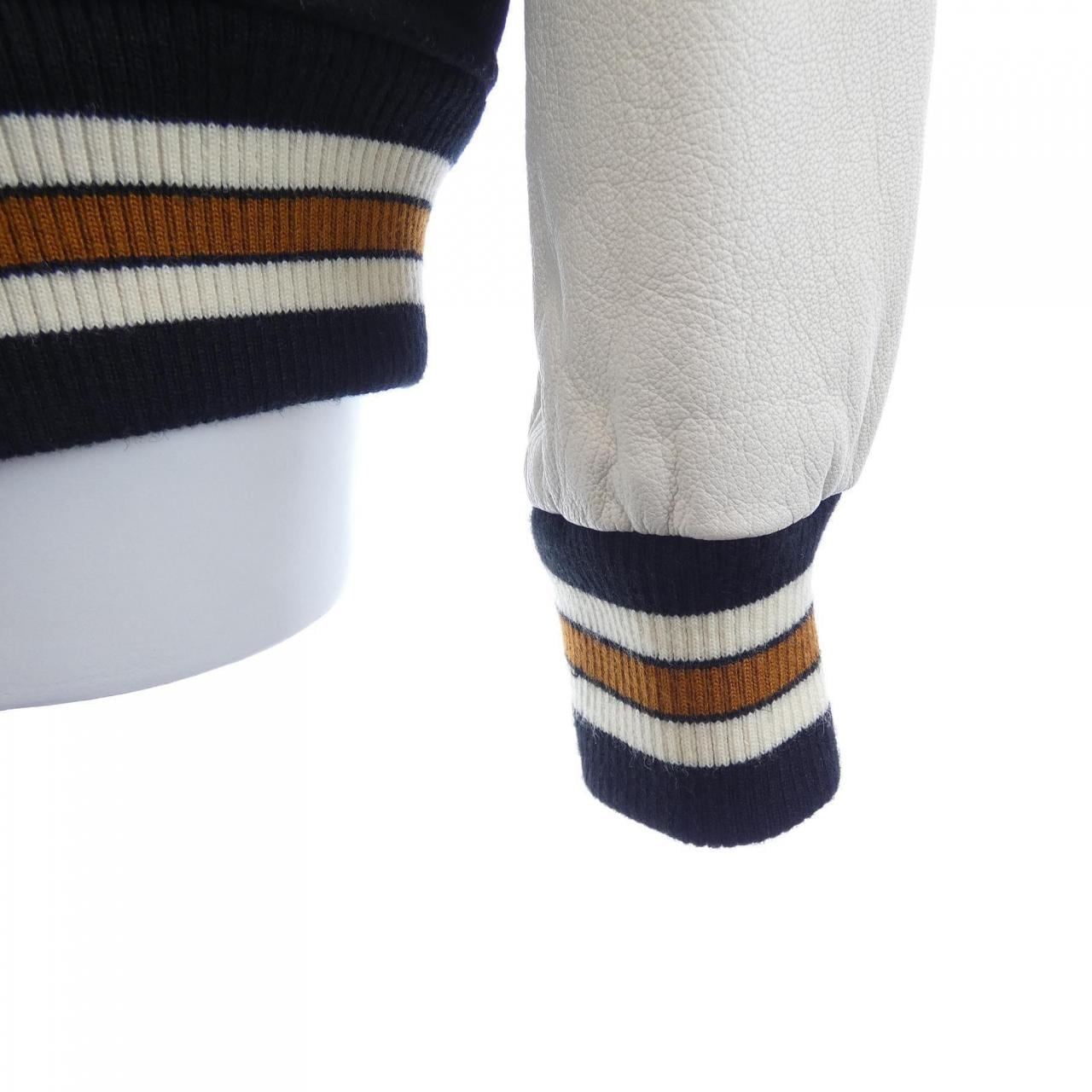 コーチ COACH スタジャン