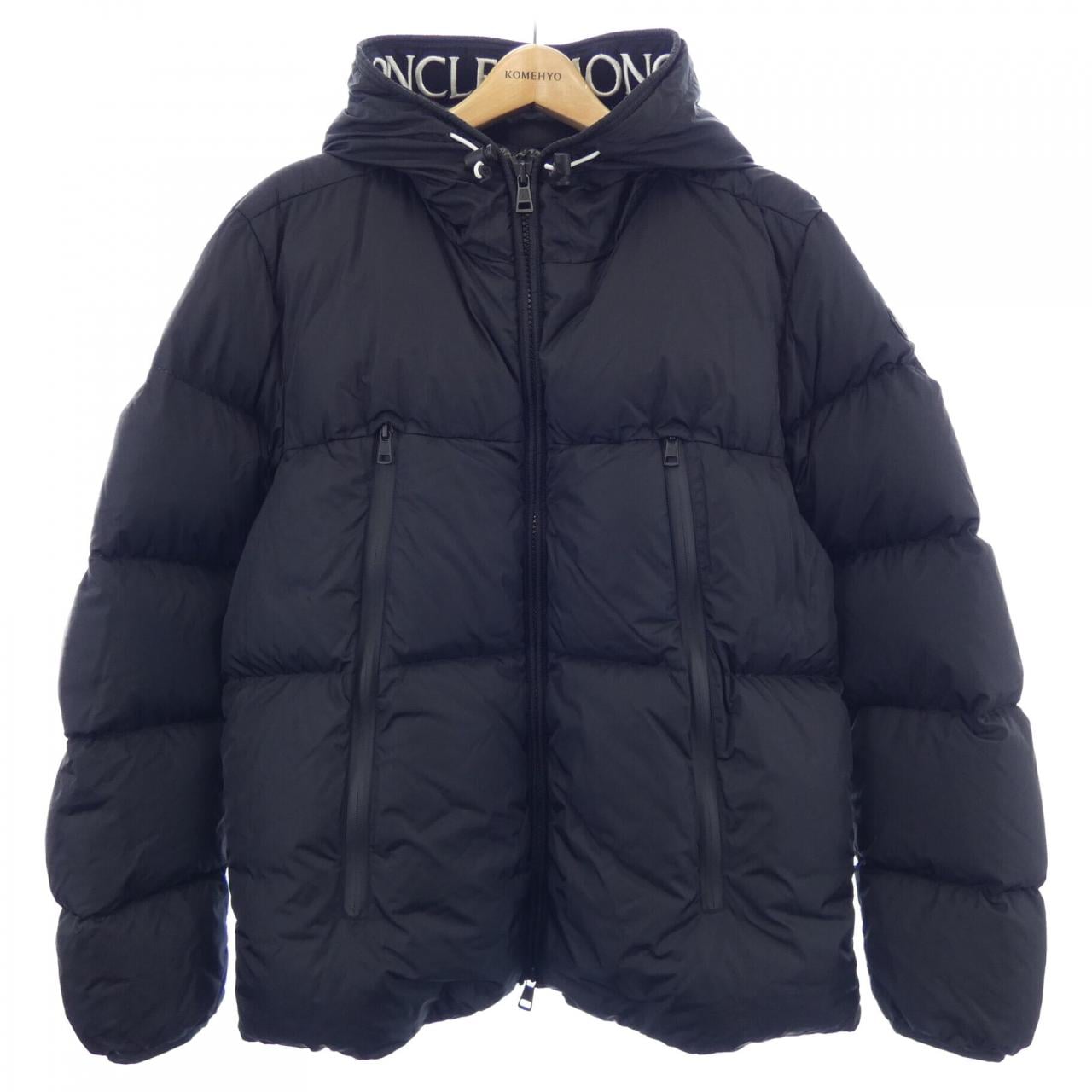 モンクレール MONCLER ダウンジャケット