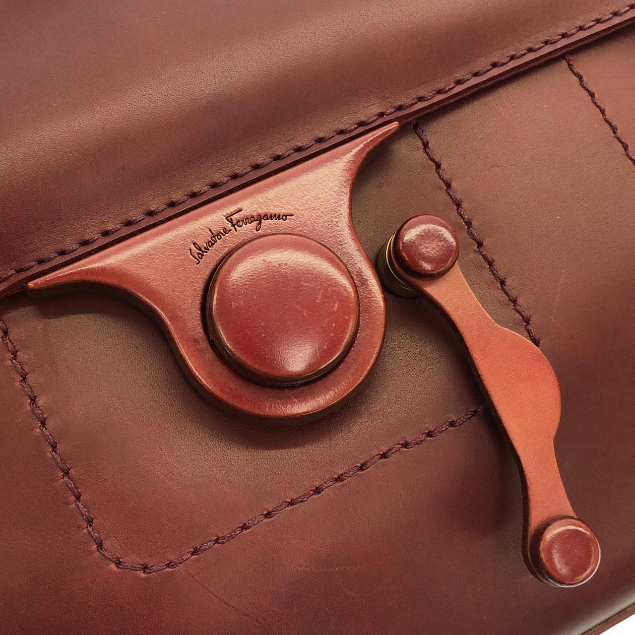 【ヴィンテージ】サルヴァトーレフェラガモ 21 6934 ショルダーバッグ