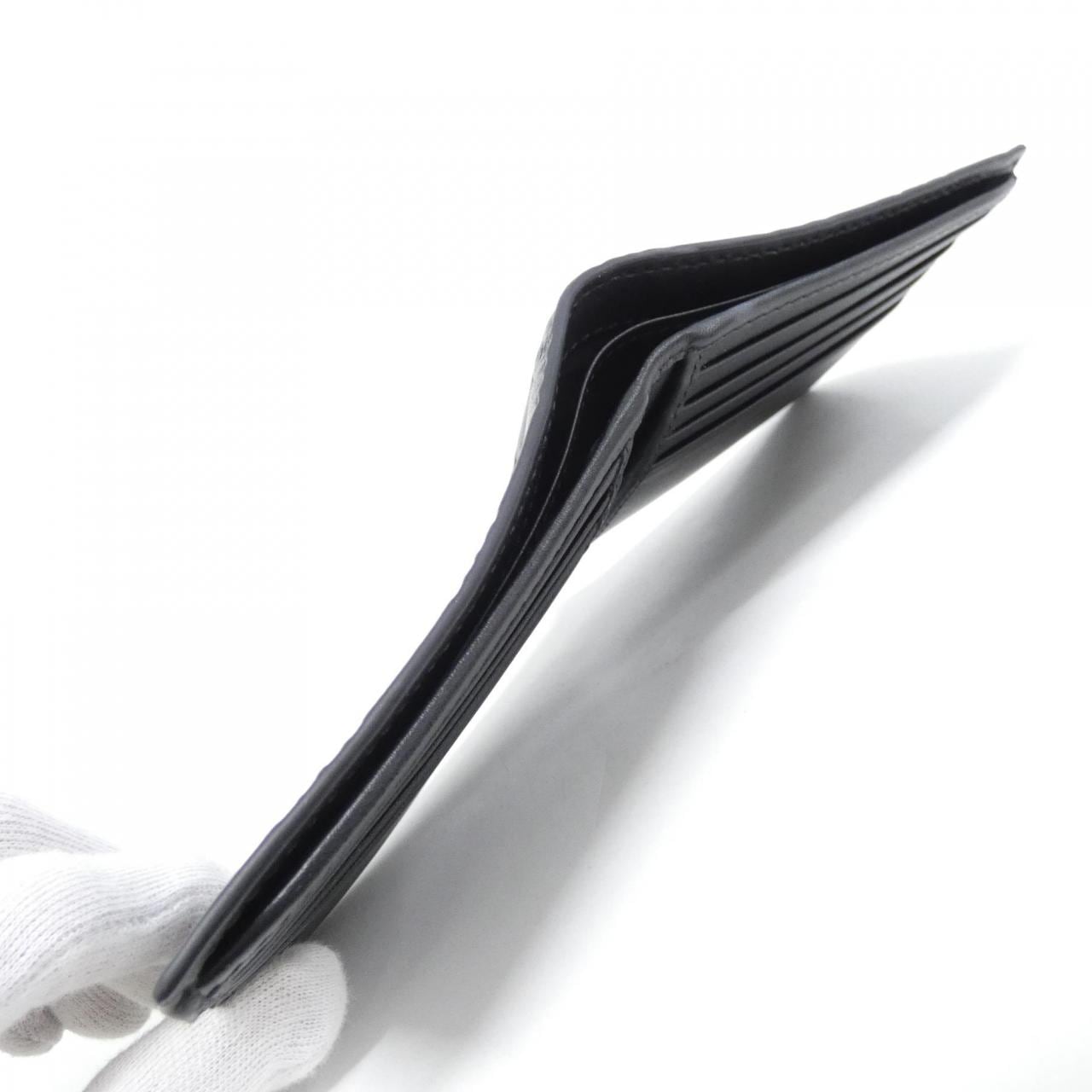 【新品】グッチ GG EMBLEM 850175 AAFDV 札入れ