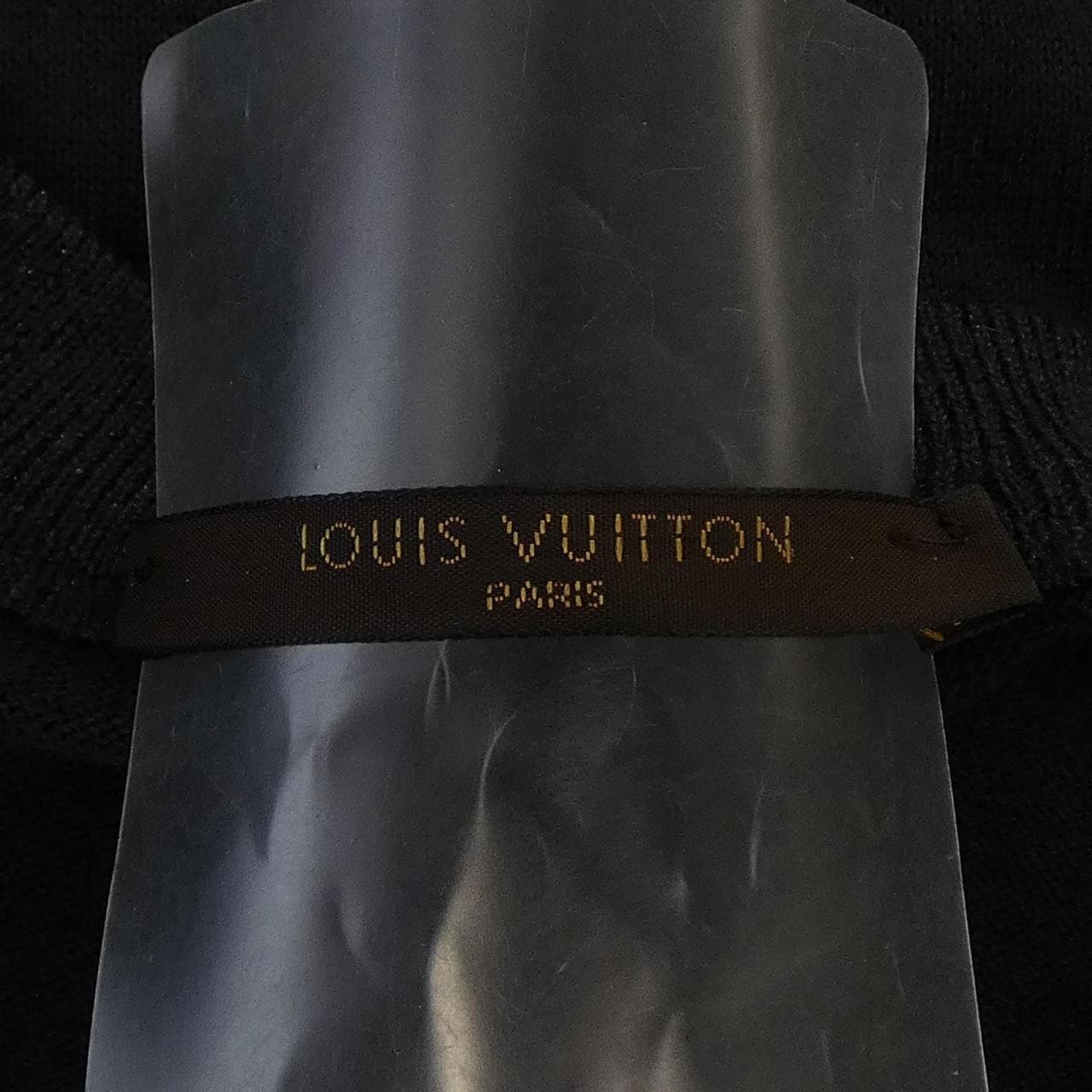 ルイヴィトン LOUIS VUITTON MQKN63F24 ニット