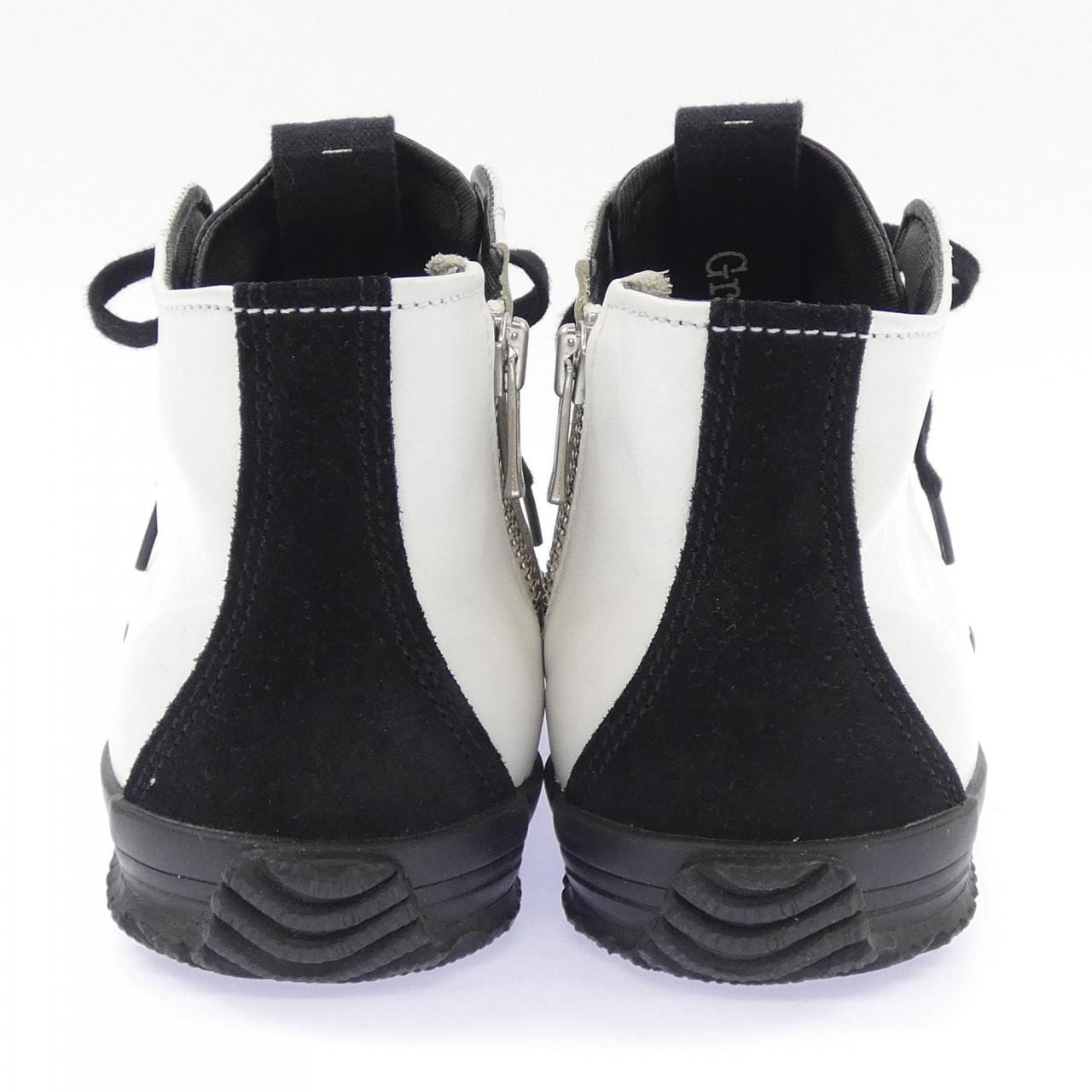 グラウンドワイ GROUND Y スニーカー